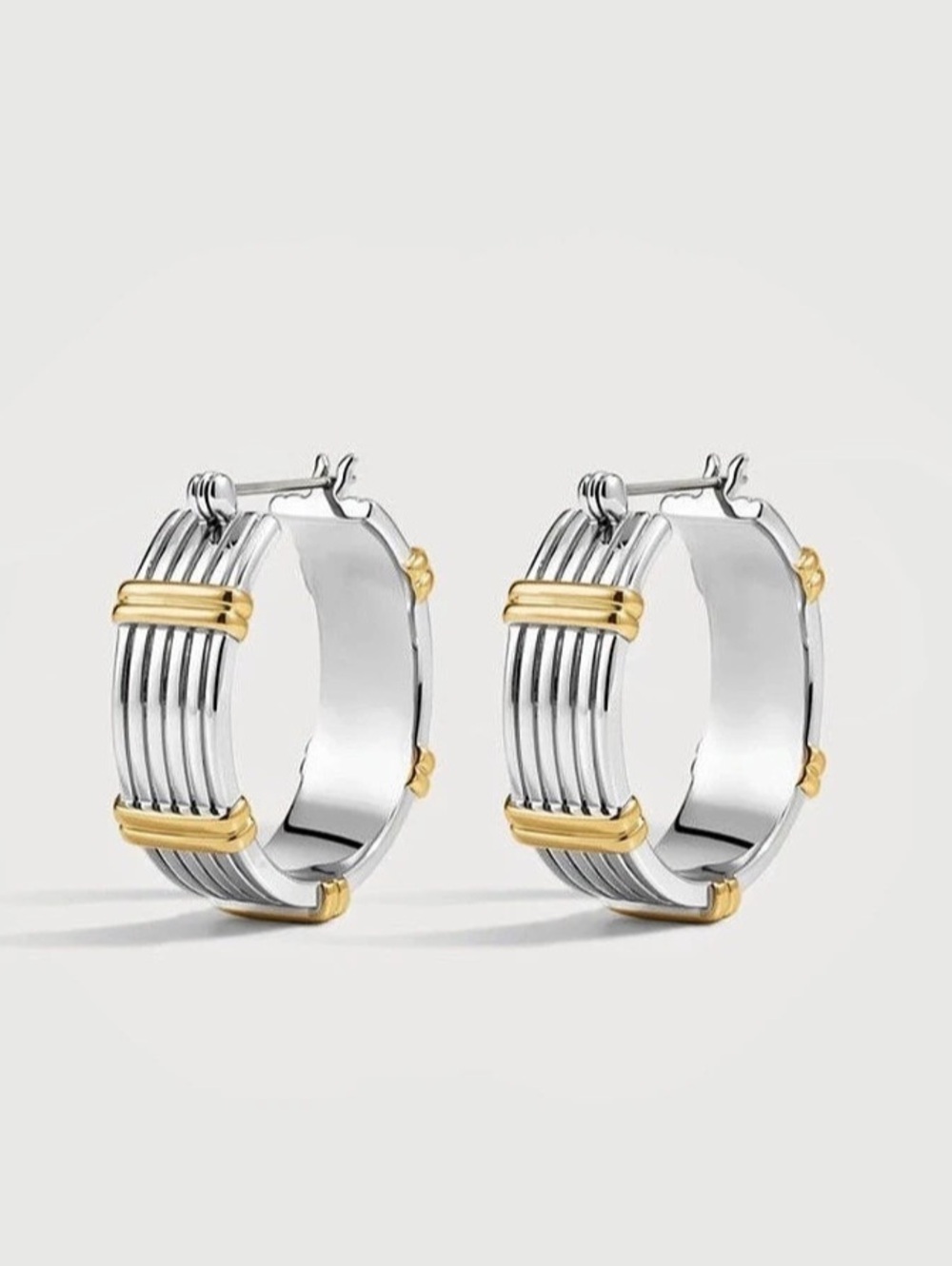The Two-Tone Sierra Bar Hoops Silver |LUVAJ